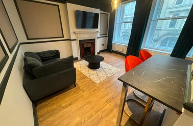 Apartment 3 - Collingwood Street, City Centre, Newcastle - Image 2