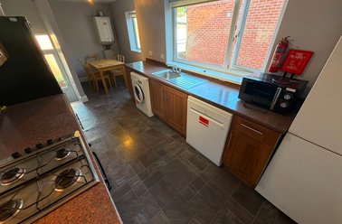 Helmsley Road, Jesmond Vale, Newcastle - Image 3