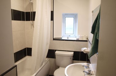 Kendal Lane, Woodhouse, Leeds - Image 3