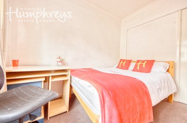 Mead Way, St Stephens, Canterbury - Image 3