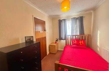 Kemsing Gardens, Hales Place, Canterbury - Image 2