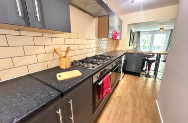 Godden Road, Hales Place, Canterbury - Image 2