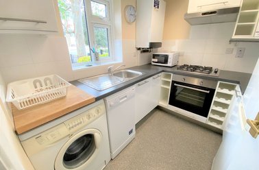 Artillery Street, Christchurch, Canterbury - Image 2