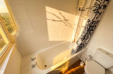 Ednaston Road - 4 bed, Dunkirk, Nottingham - Image 3