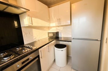 Heron Drive, Lenton, Nottingham - Image 3