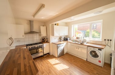 Rolleston Drive - 6 bed, Lenton, Nottingham - Image 3