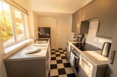 Midland Avenue - 4 Bed Ex Bills, Lenton, Nottingham - Image 2