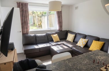 Rebecca Drive - 6 bed, Selly Park, Birmingham - Image 2