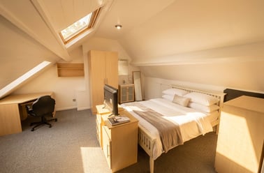 Elmsthorpe Avenue, Lenton, Nottingham - Image 3