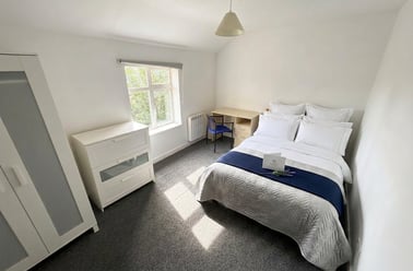 Alfreton Road, Radford, Nottingham - Image 2