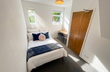 Alfreton Road, Radford, Nottingham - Image 3