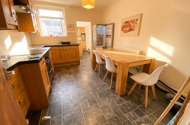 Lower Regent Street - 3 Bed Ex Bills, Beeston, Nottingham - Image 2