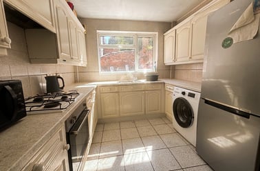 Ilkeston Road - Copy, Radford, Nottingham - Image 2