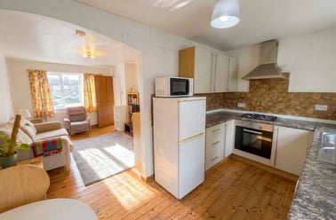 Cloister Street, Dunkirk, Nottingham - Image 3