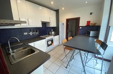 Hallewell Road, Bearwood, Birmingham - Image 3