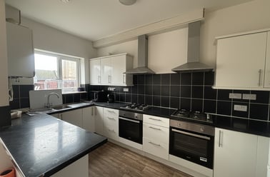 Clifford Street, Radford, Nottingham - Image 2