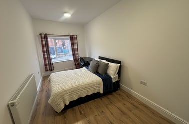 Clifford Street - 4 bed, Radford, Nottingham - Image 3