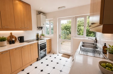 Poole Crescent - Bills Inc, Harborne, Birmingham - Image 3