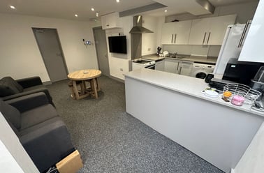 Flat 1 - 78 Bournbrook, Selly Park, Birmingham - Image 2