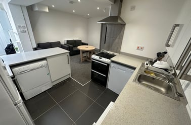 Flat 1 - 78 Bournbrook, Selly Park, Birmingham - Image 3