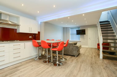 Wellington Square, Radford, Nottingham - Image 3