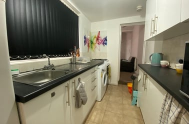 Hubert Road - 3 bed, Selly Park, Birmingham - Image 3