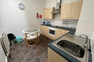 b Peveril Street, Radford, Nottingham - Image 3