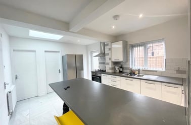 Coventry Road, Beeston, Nottingham - Image 3