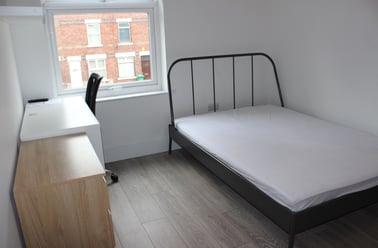 Beeston Road, Dunkirk, Nottingham - Image 3