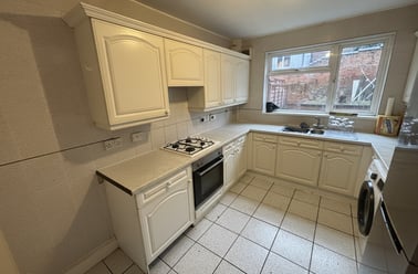 Ilkeston Road, Radford, Nottingham - Image 2