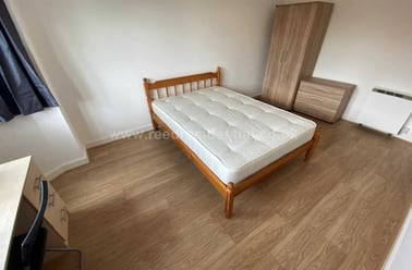 Flat 10 Weoley Court, Selly Oak, Birmingham - Image 3