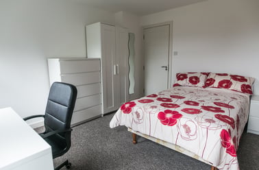Mostyn Road - 5 bed, City Centre, Birmingham - Image 2