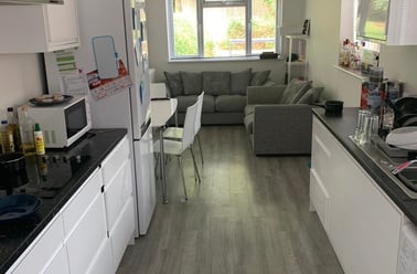 Dawlish Road - 5 bed, Selly Park, Birmingham - Image 2