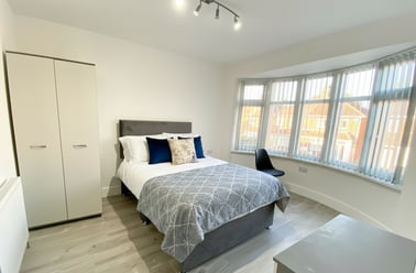 Warwick Avenue, Lenton Abbey, Nottingham - Image 3