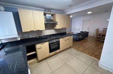 Flat 1 G Arthur Avenue, Lenton, Nottingham - Image 3