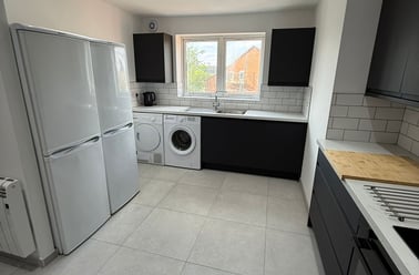 Flat 3 Aston Court - 540962, Dunkirk, Nottingham - Image 2