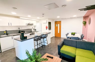 F20 - 54 George Road, City Centre, Birmingham - Image 2