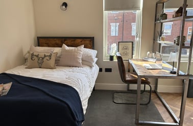 S2 U 71 Raddlebarn Road, Selly Park, Birmingham - Image 2