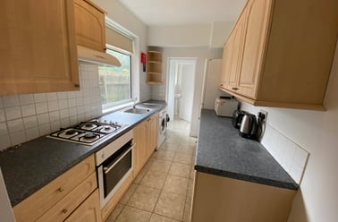 Manilla Road - 4 bed, Selly Park, Birmingham - Image 3