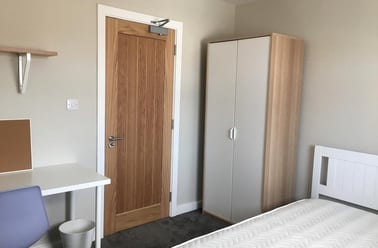 Daisy Road, City Centre, Birmingham - Image 3