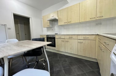 Lenton Boulevard, Radford, Nottingham - Image 3