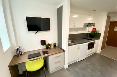 F17 - 54 George Road, City Centre, Birmingham - Image 2