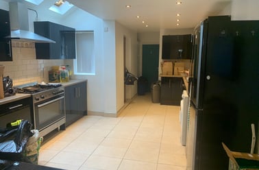 Warwards Lane, Stirchley, Birmingham - Image 2