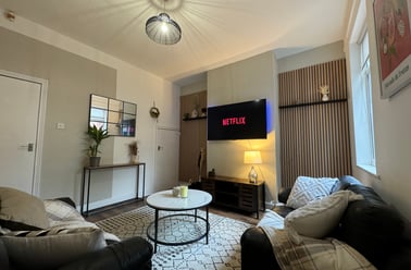 Dawlish Road - 4 bed, Selly Park, Birmingham - Image 2