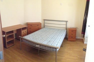 Rolleston Drive, Lenton, Nottingham - Image 3