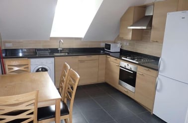 Flat 16 Exeter House, Selly Park, Birmingham - Image 2