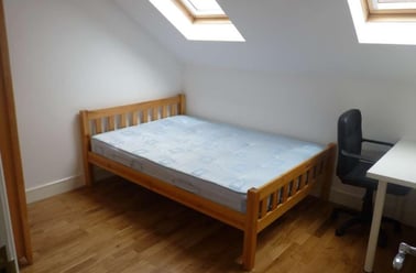 Flat 16 Exeter House, Selly Park, Birmingham - Image 3