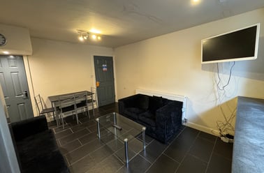 Totnes Grove - 719921, Selly Park, Birmingham - Image 2