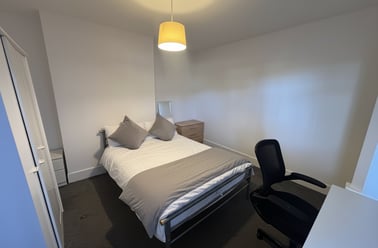 Beeston Road, Dunkirk, Nottingham - Image 3