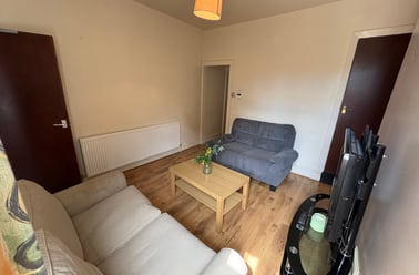 Tiverton Road - 4 bed, Selly Park, Birmingham - Image 2
